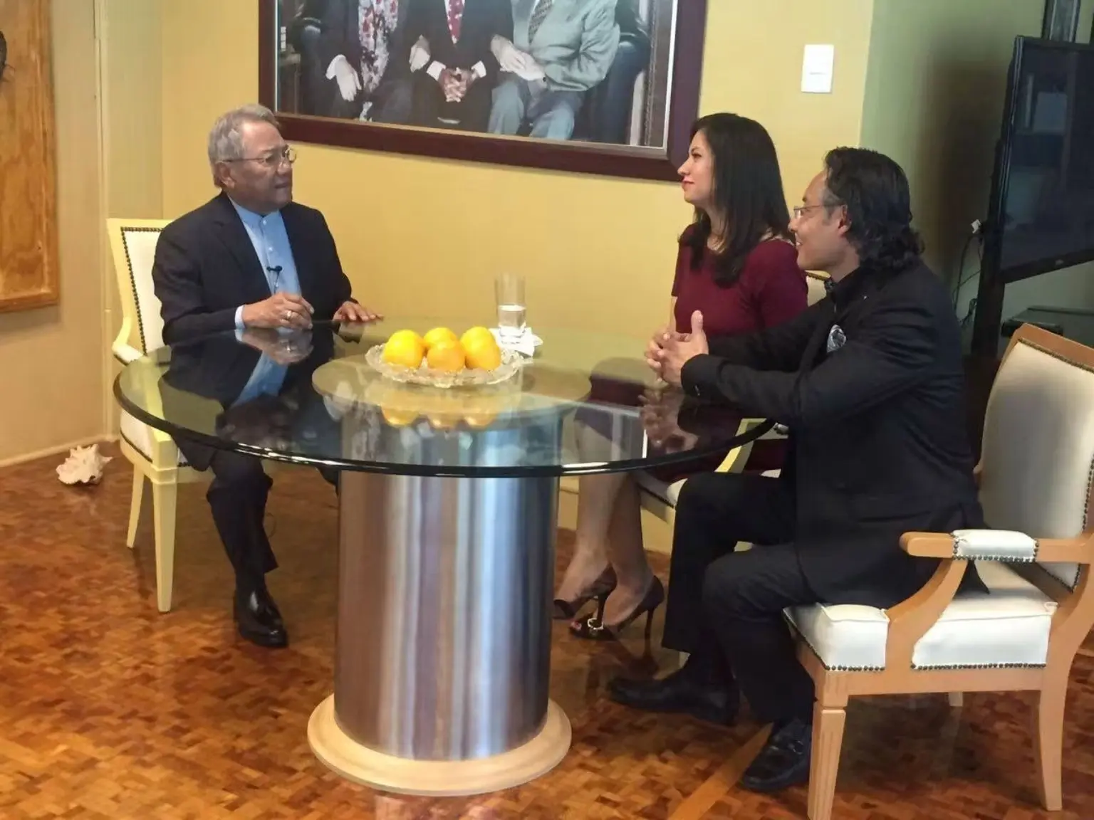 Daniel Canales entrevistando a Armando Manzanero